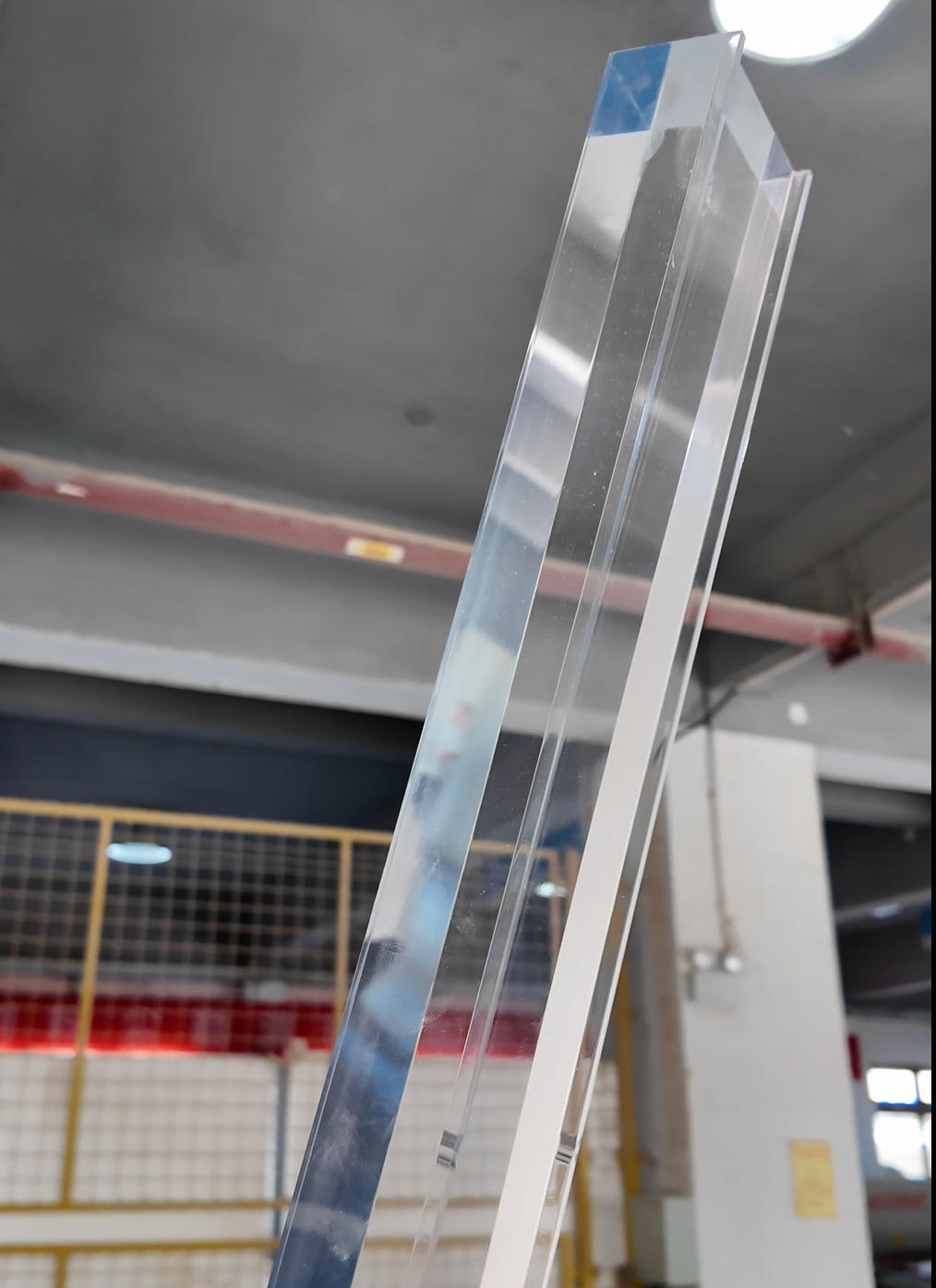 Precision Acrylic Display Props Customization: Turning Complex Designs into Flawless Reality